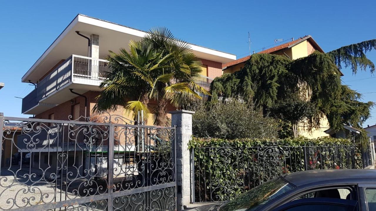 Villa Signorina San Francesco al Campo Luaran gambar